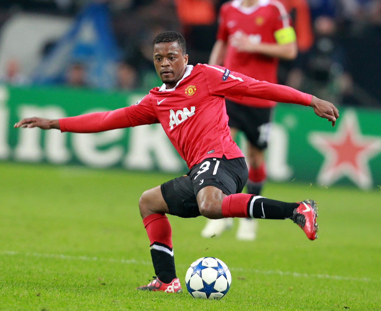 与日俱增 与日俱增